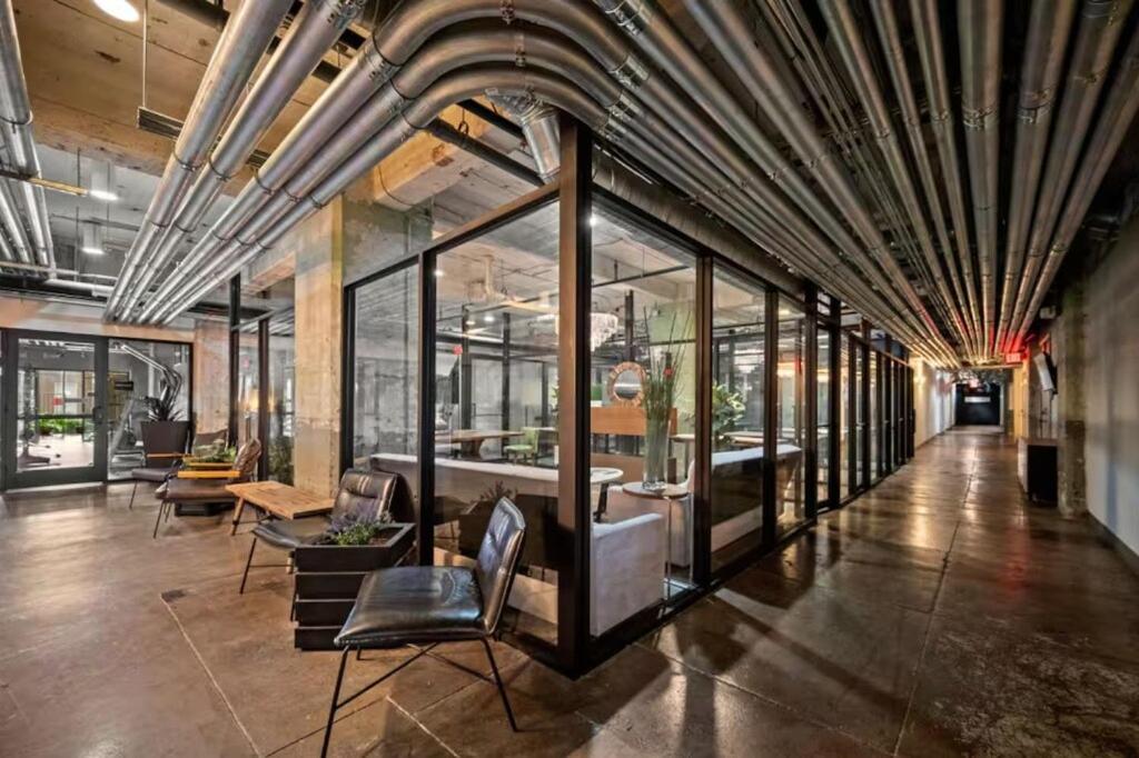 Downtown Penthouse Close To Convention Center Apartment Dallas