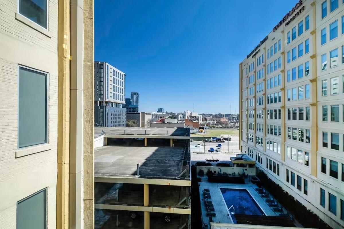 Downtown Penthouse Close To Convention Center * Dallas