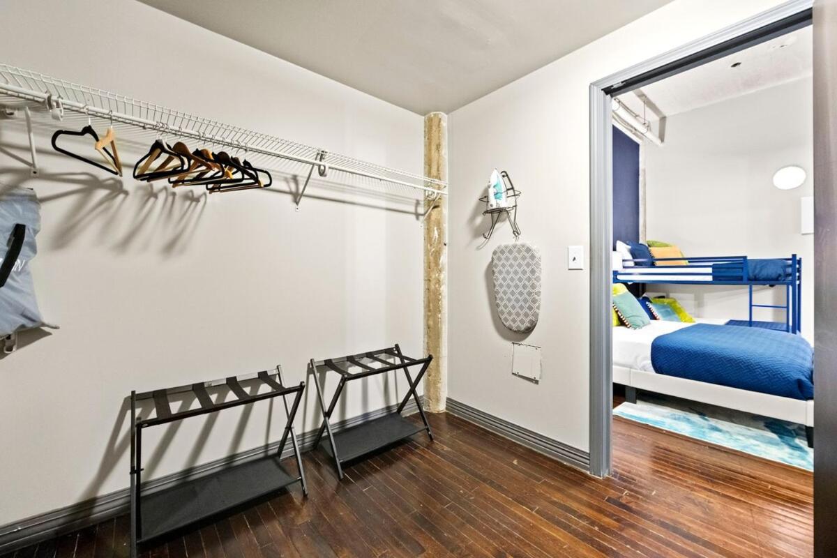 Apartment Downtown Penthouse Close To Convention Center *